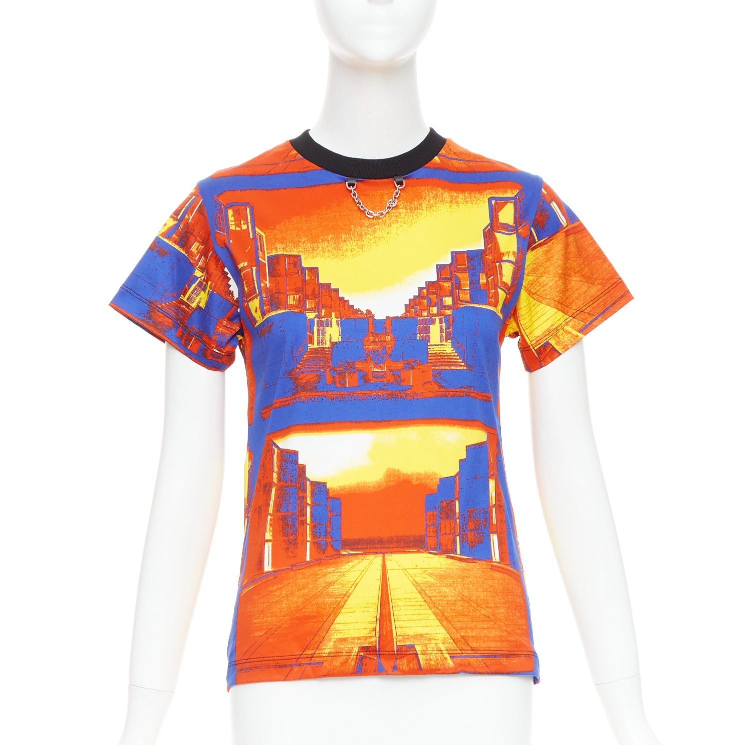 Louis Vuitton LOUIS VUITTON 2023 Salk Institute orange city print LV chain tshirt XS Size S / US 4 / IT 40 - 1 Thumbnail