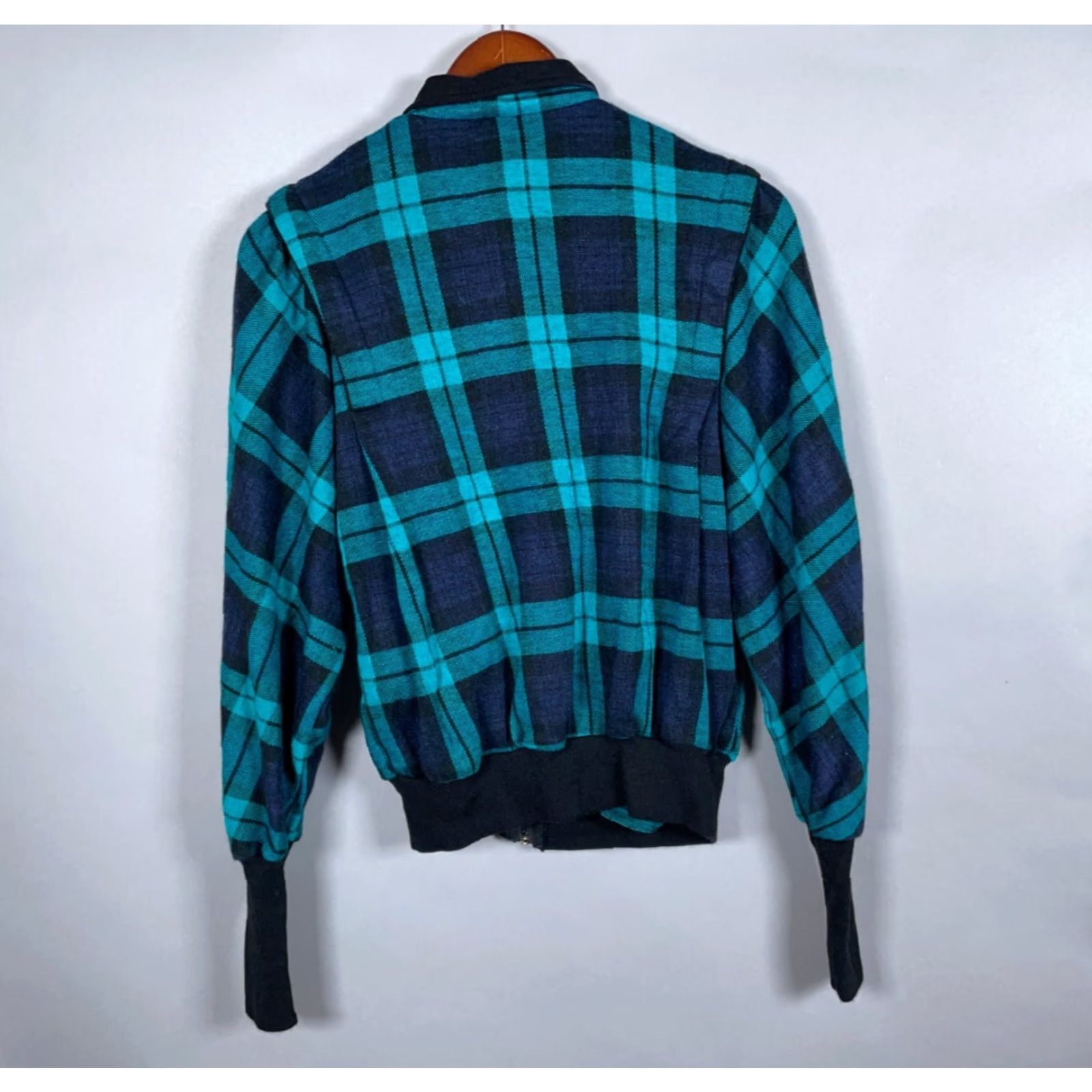 Vintage VINTAGE 80s Men's Full-Zip Cardigan Sweater Adults Small Plaid Knit Lightweight Made in USA Size US S / EU 44-46 / 1 - 2 Thumbnail