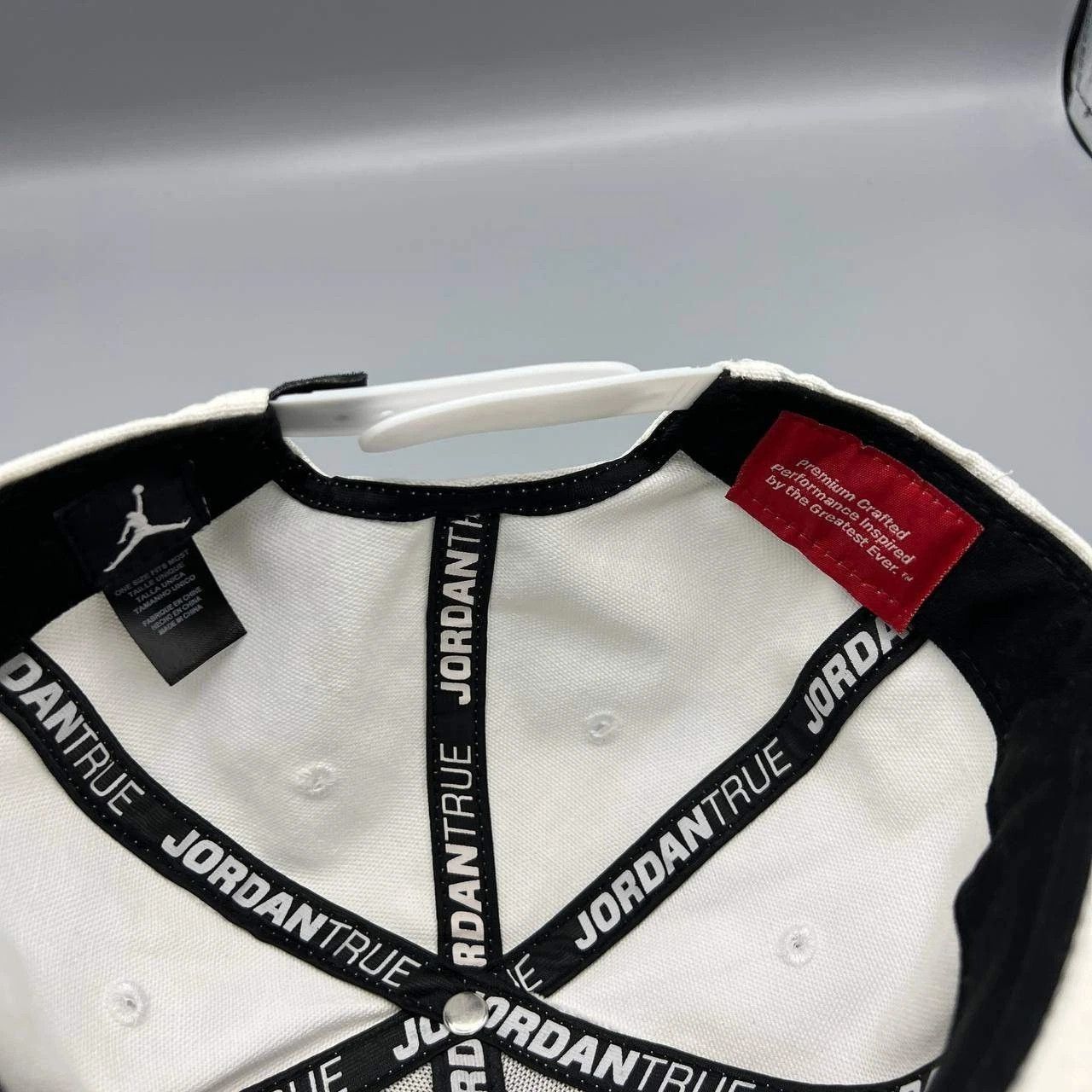 Jordan Brand Air Jordan True Hat Men White Black Jumpman Snap Back Cap Size ONE SIZE - 5 Thumbnail
