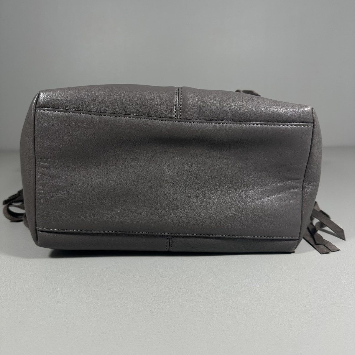 Coach COACH Fringe Trimmed Brownish Grey Leather Bucket Bag Size ONE SIZE - 7 Thumbnail