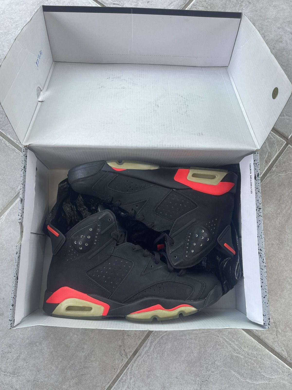 Jordan Brand Air Jordan 6 Retro Infrared Black 2014 ($220+Market) Size US 8 / EU 41 - 3 Thumbnail