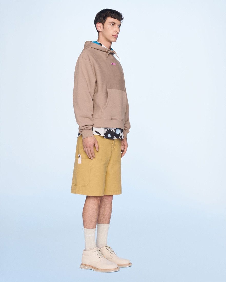 Jacquemus o1mle1025 Le Sweatshirt Hoodies Giardino in Dark Beige Size US XS / EU 42 / 0 - 3 Thumbnail