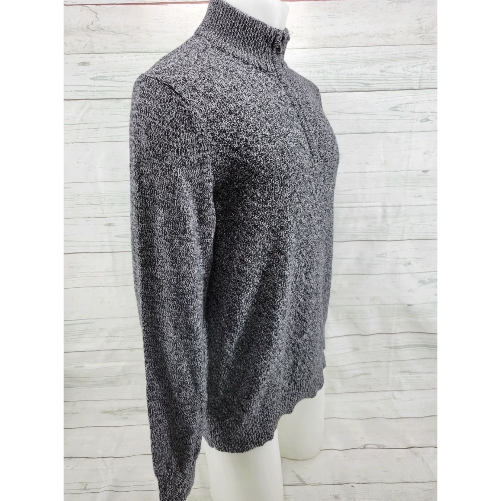 Calvin Klein Calvin Klein Mens Sweater Gray 1/4 Zip Size Medium Cotton Knit Shirt Brand Mens 1/4 Zip Gray Calvin Klein Sweater Mint? Size US M / EU 48-50 / 2 - 4 Thumbnail