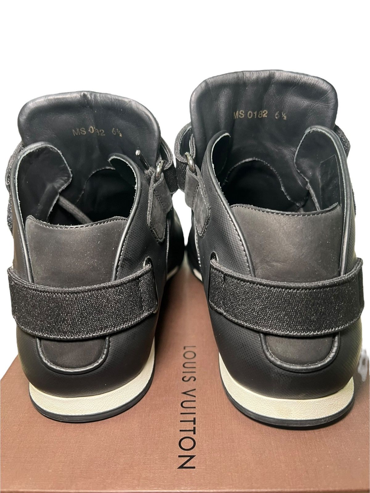 Louis Vuitton Louis Vuitton Black Leather High Top Sneakers Size US 7.5 / EU 40-41 - 5 Thumbnail