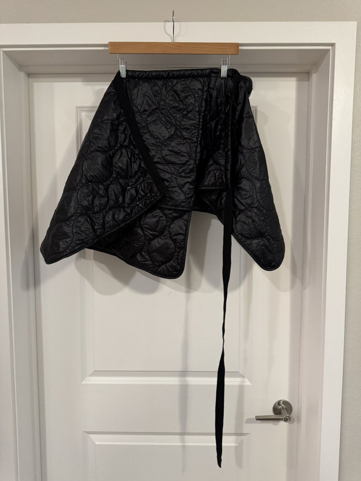 Takahiromiyashita The Soloist. Aw18 climashield short skirt Size US 31 - 2 Thumbnail