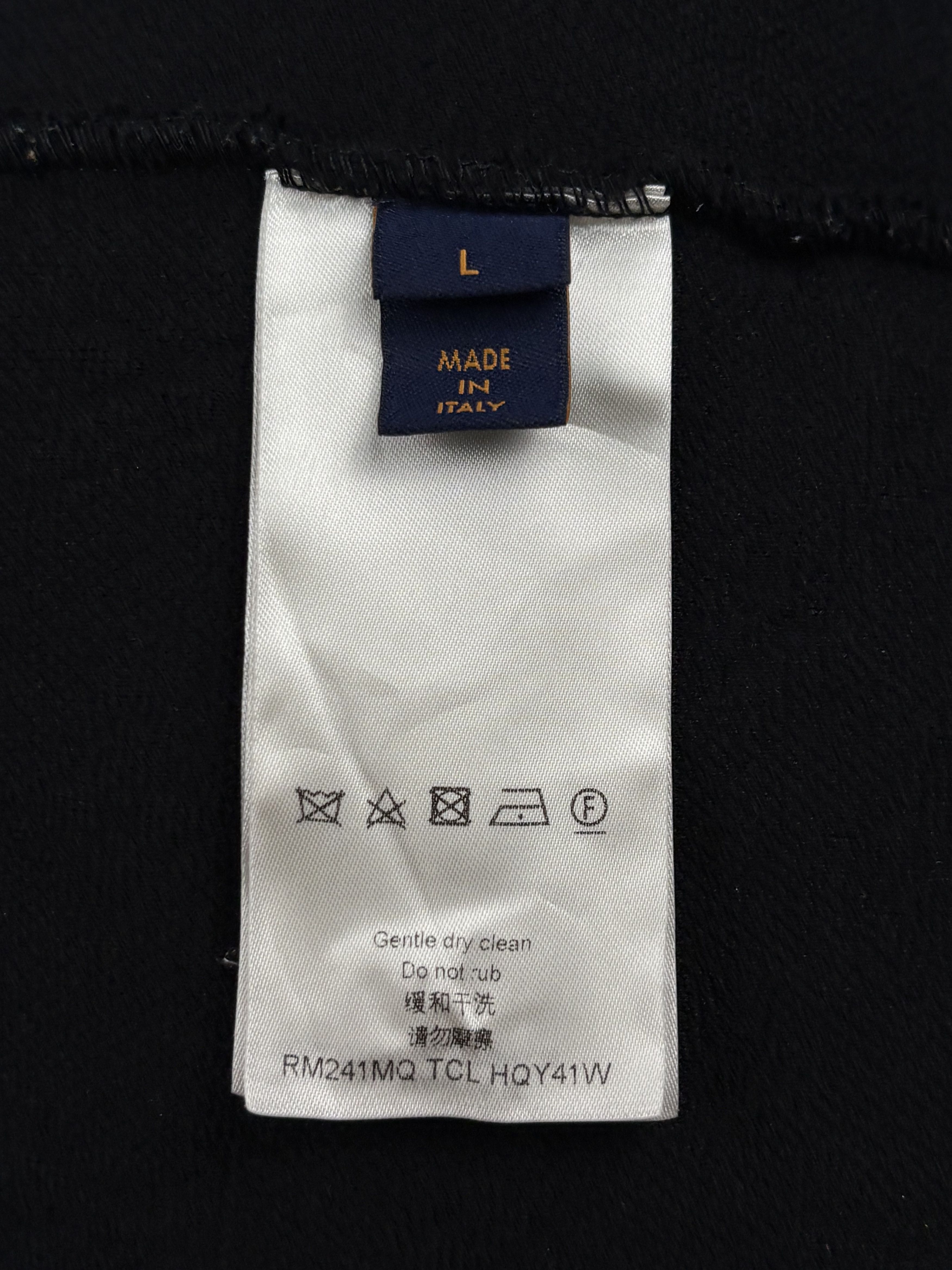 Louis Vuitton S/S 2024 Monogram Pocket T-Shirt Size US L / EU 52-54 / 3 - 12 Thumbnail