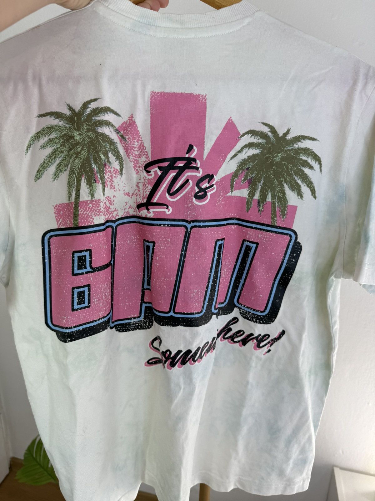 Vertabrae Vertabrae 6pm miami beach girl t-shirt Size US S / EU 44-46 / 1 - 6 Thumbnail