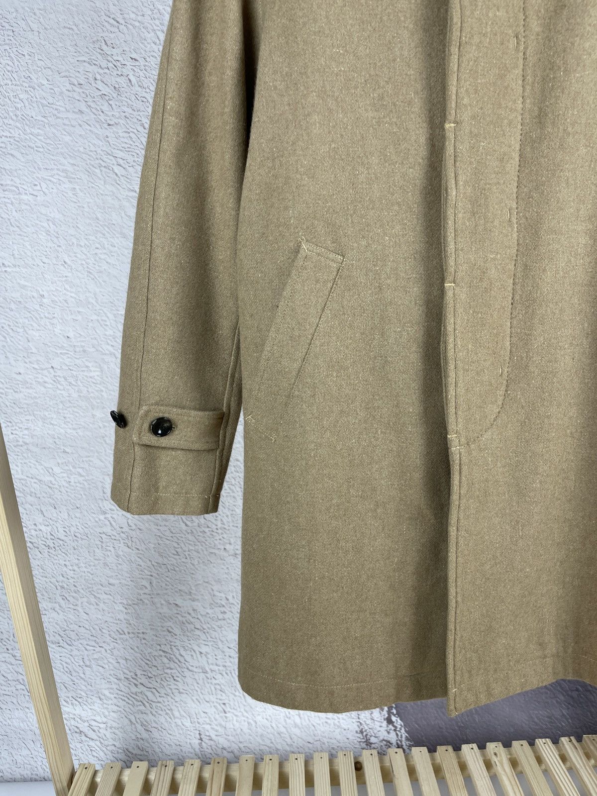 Head Porter Head Porter Plus beige single breasted wool coat size L Size US L / EU 52-54 / 3 - 4 Thumbnail