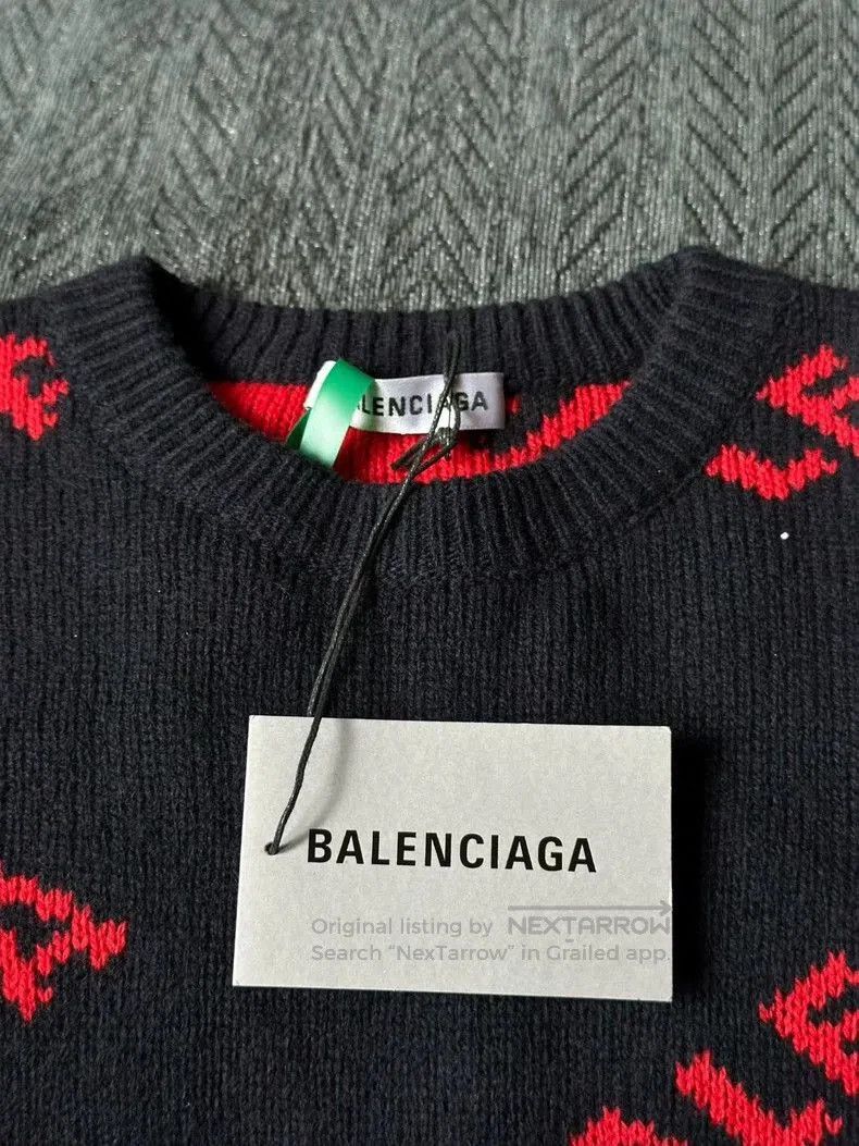Balenciaga Balenciaga Logo Bullet Screen Sweater. Size US XS / EU 42 / 0 - 4 Thumbnail