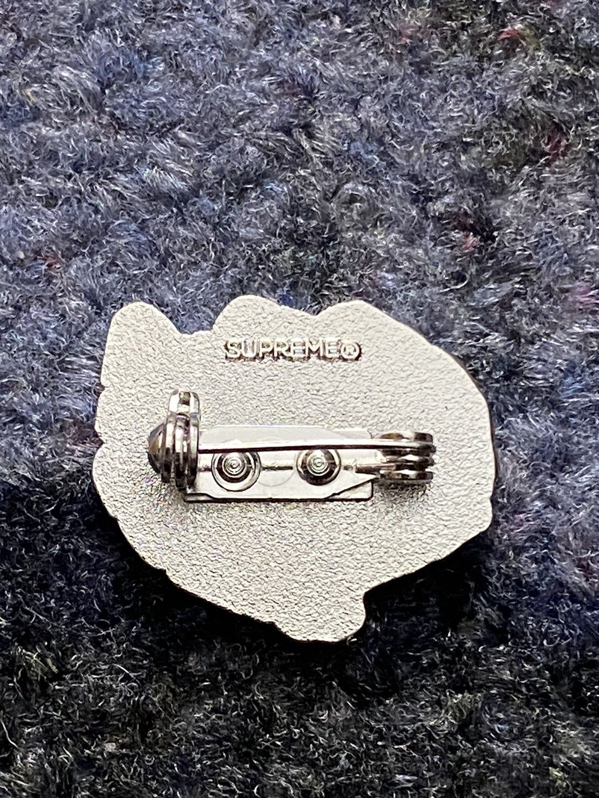 Supreme Supreme Gonz Head Pin Size ONE SIZE - 2 Thumbnail
