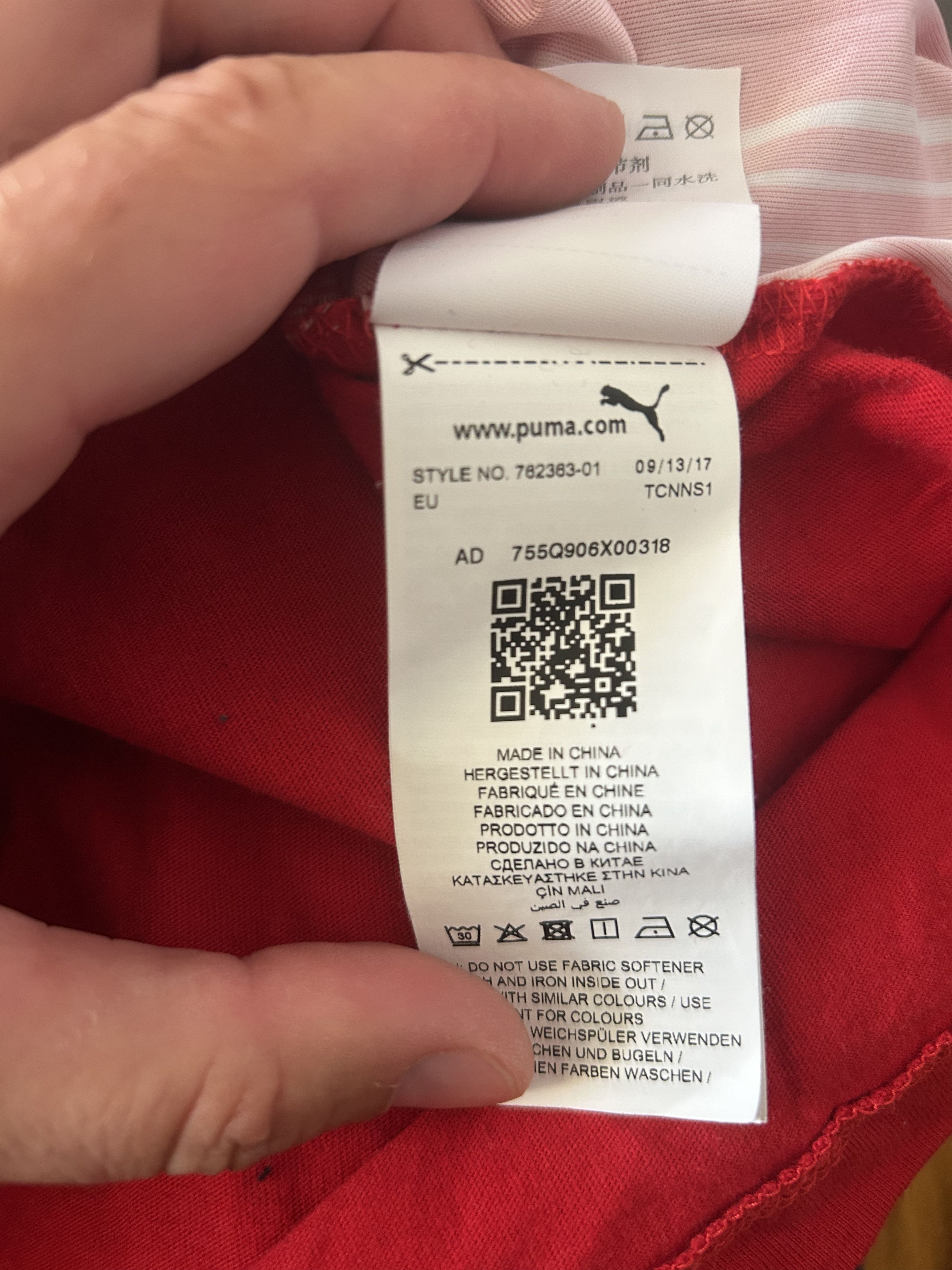 Puma FERRARI Motorsport - Puma - cotton - XXL - UNIQUE Size US XXL / EU 58 / 5 - 6 Thumbnail