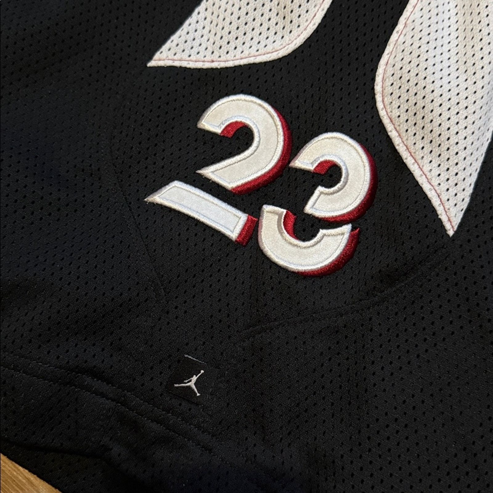 Jordan Brand Y2K Jordan 23 Mesh Shorts Bred Size US 27 - 6 Thumbnail