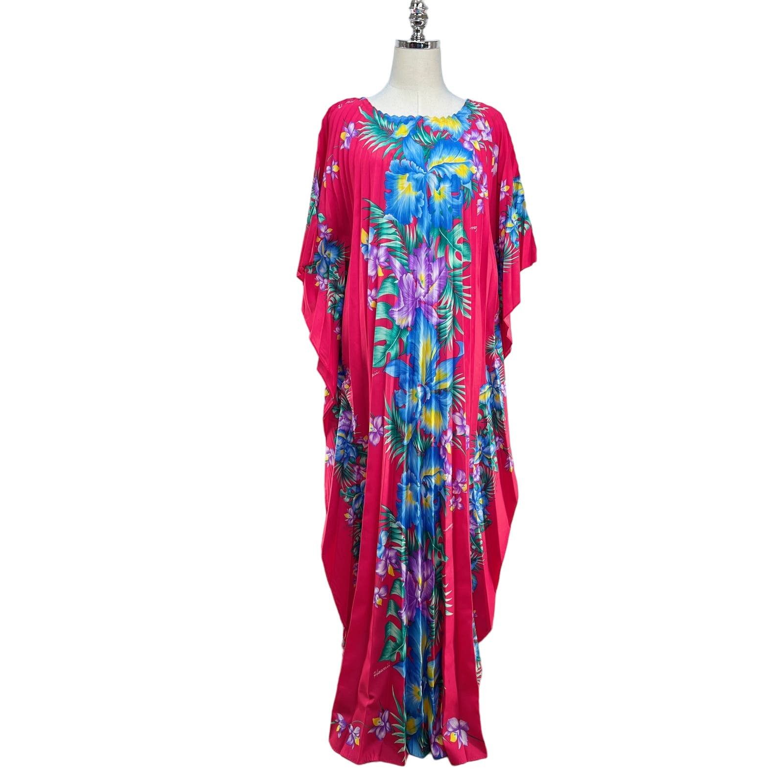 image of Vintage Royal Creations Pleated Floral Kaftan Hawaiian Printed Pink, Women's