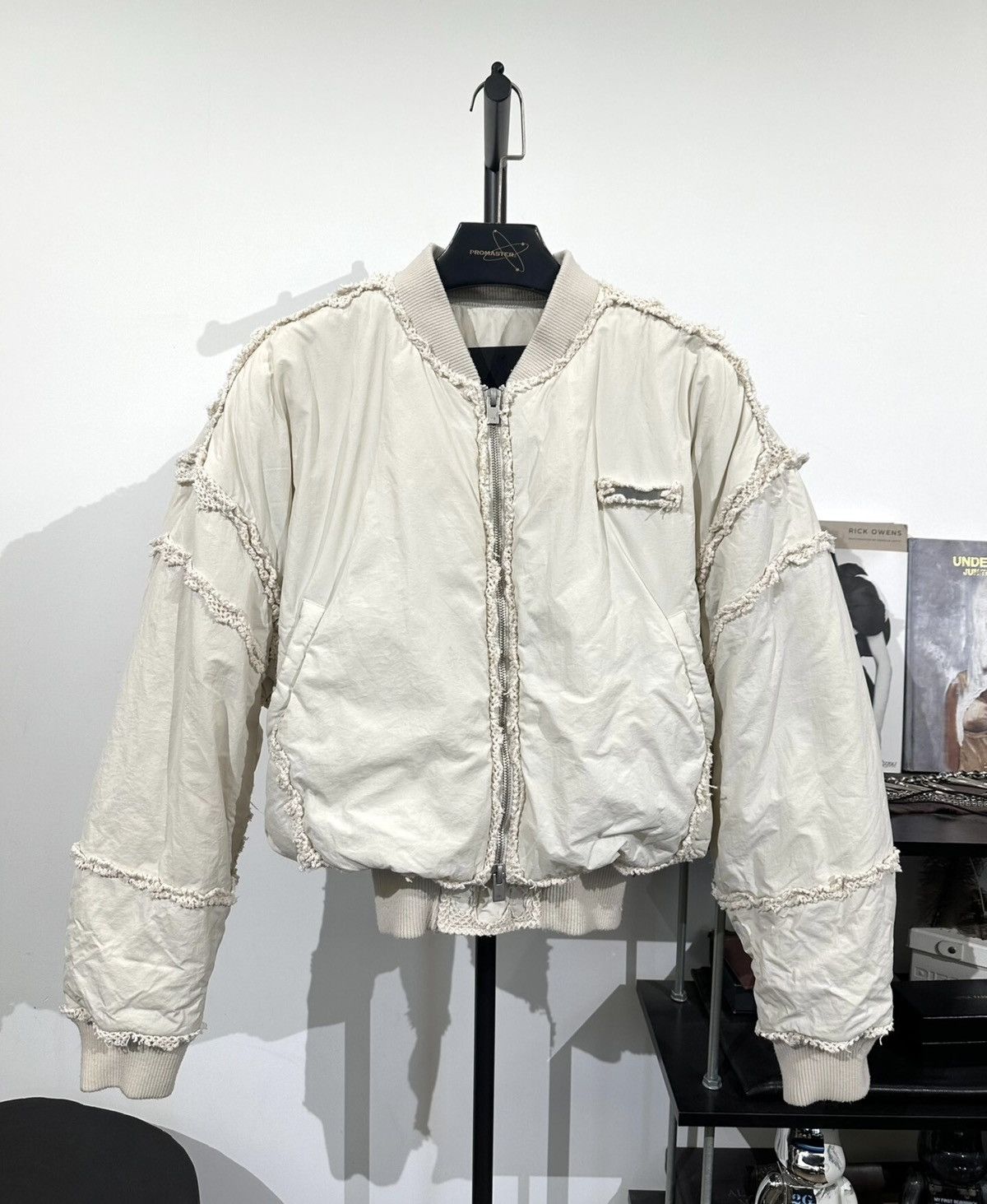 Heliot Emil Heliot Emil HE Mesh-Panel Distressed Quilted Jacket Size US S / EU 44-46 / 1 - 1 Thumbnail
