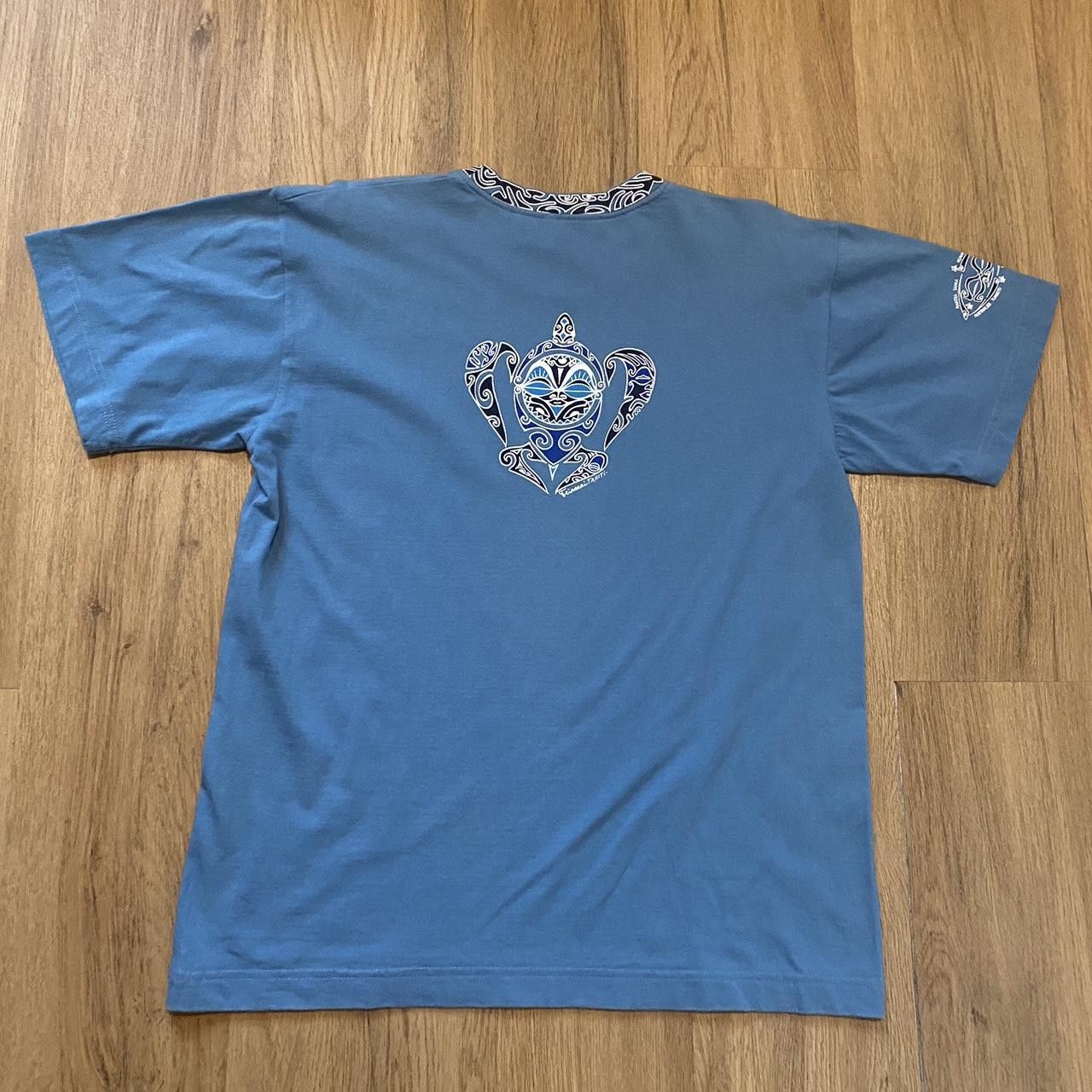 Other Blue and white graphic turtle print tee Size US M / EU 48-50 / 2 - 1 Thumbnail