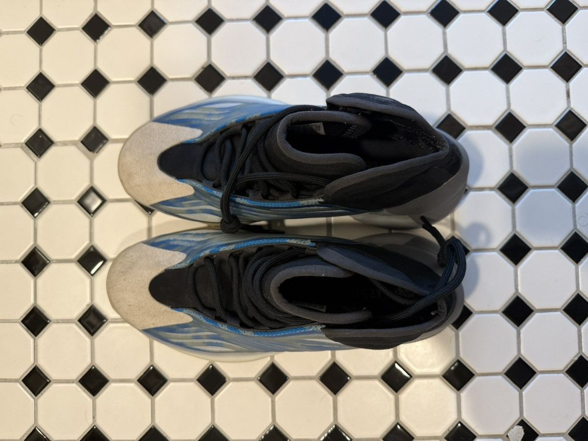 Yeezy Yeezy QNTM Frozen Blue Size US 10.5 / EU 43-44 - 8 Thumbnail