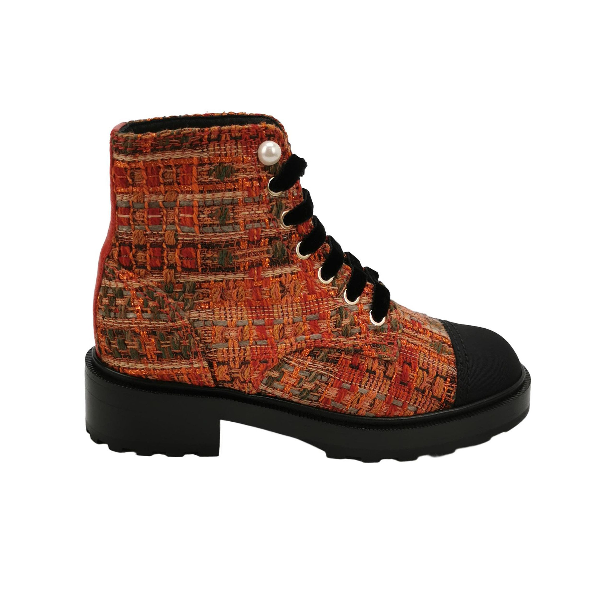 Chanel Chanel Women 6-5 Boots Size US 6.5 / IT 36.5 - 1 Thumbnail