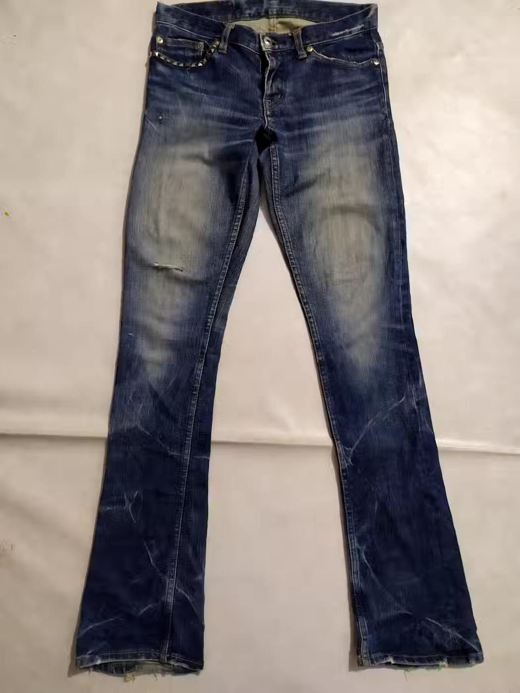 Hysteric Glamour Hysteric Glamour Distressed Studded Flare Low Rise Jeans Size 28" / US 6 / IT 42 - 1 Thumbnail