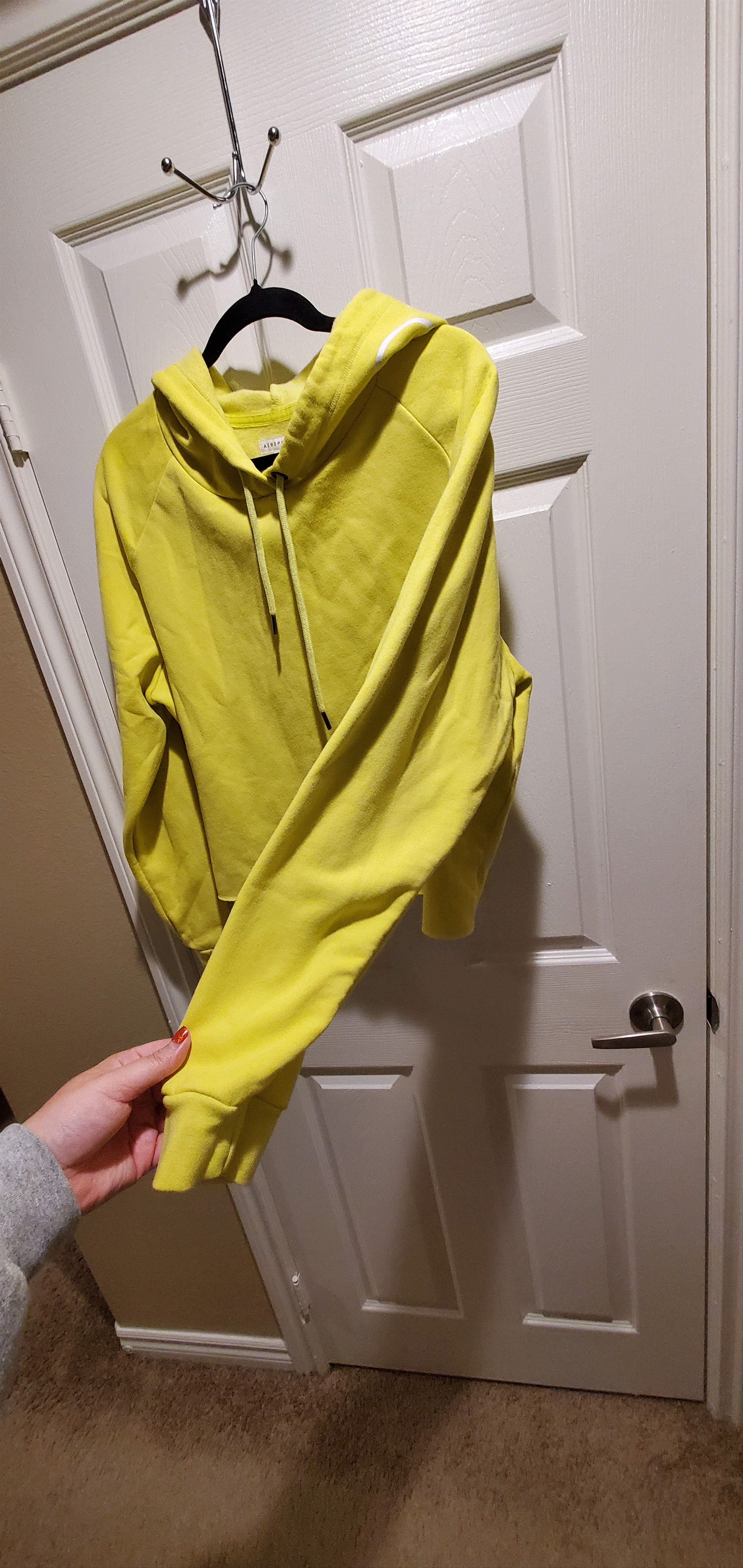 Aeropostale Yellow cropped hoodie (size xl) Size XL / US 12-14 / IT 48-50 - 2 Thumbnail