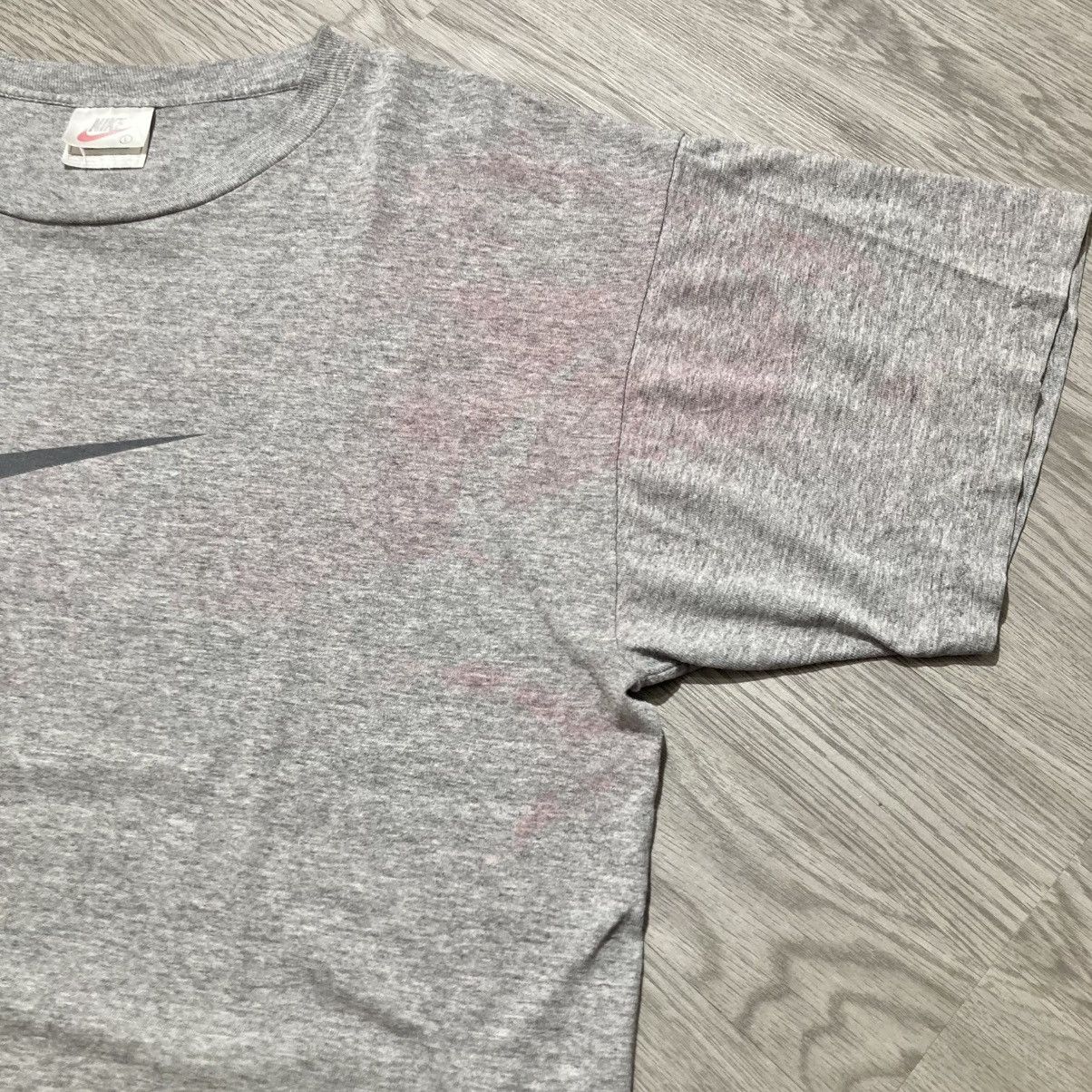 Nike 1990s Vintage Nike Center Swoosh Logo USA Tee Grey Size US XL / EU 56 / 4 - 3 Thumbnail
