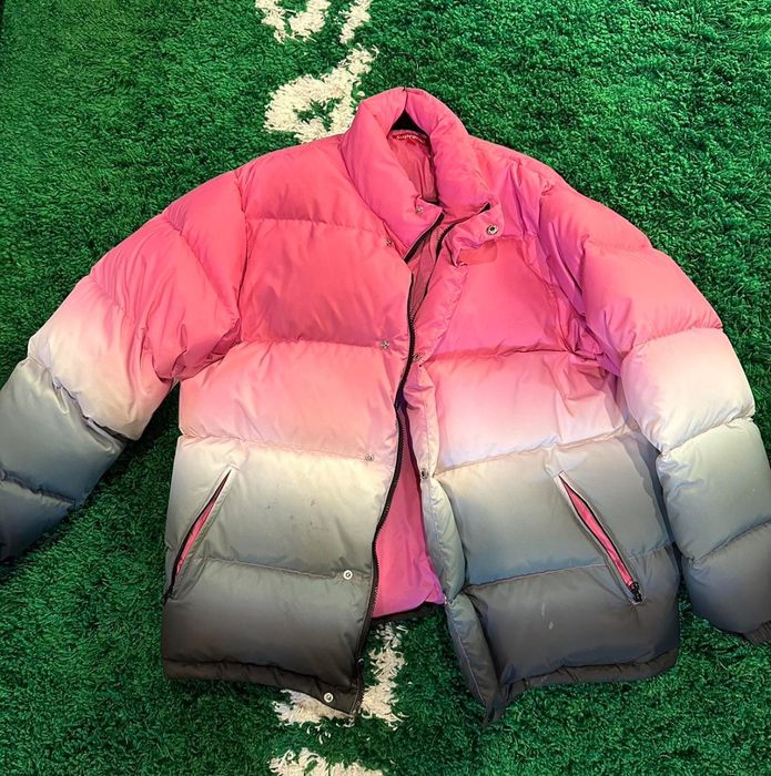 Supreme pink best sale puffer jacket