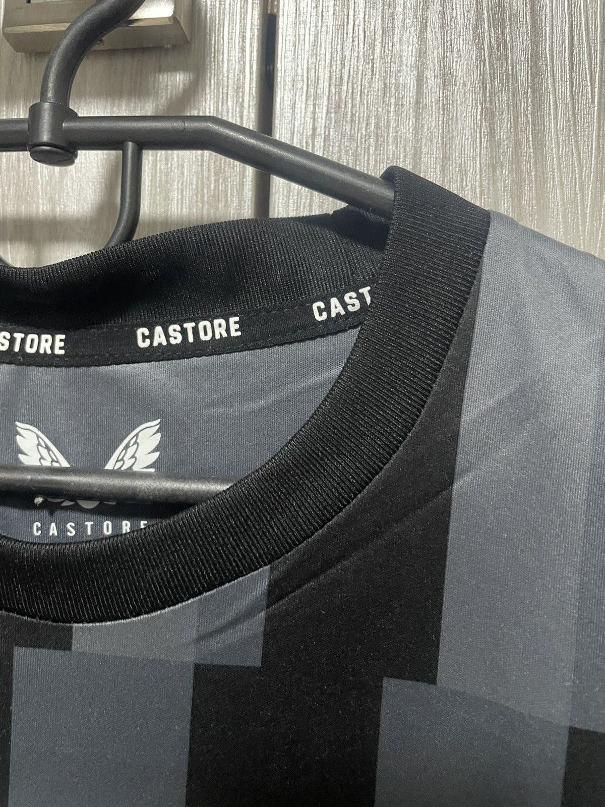Castore Newcastle United 2023/2024 Castore Soccer Kit Jersey Size US XL / EU 56 / 4 - 8 Thumbnail