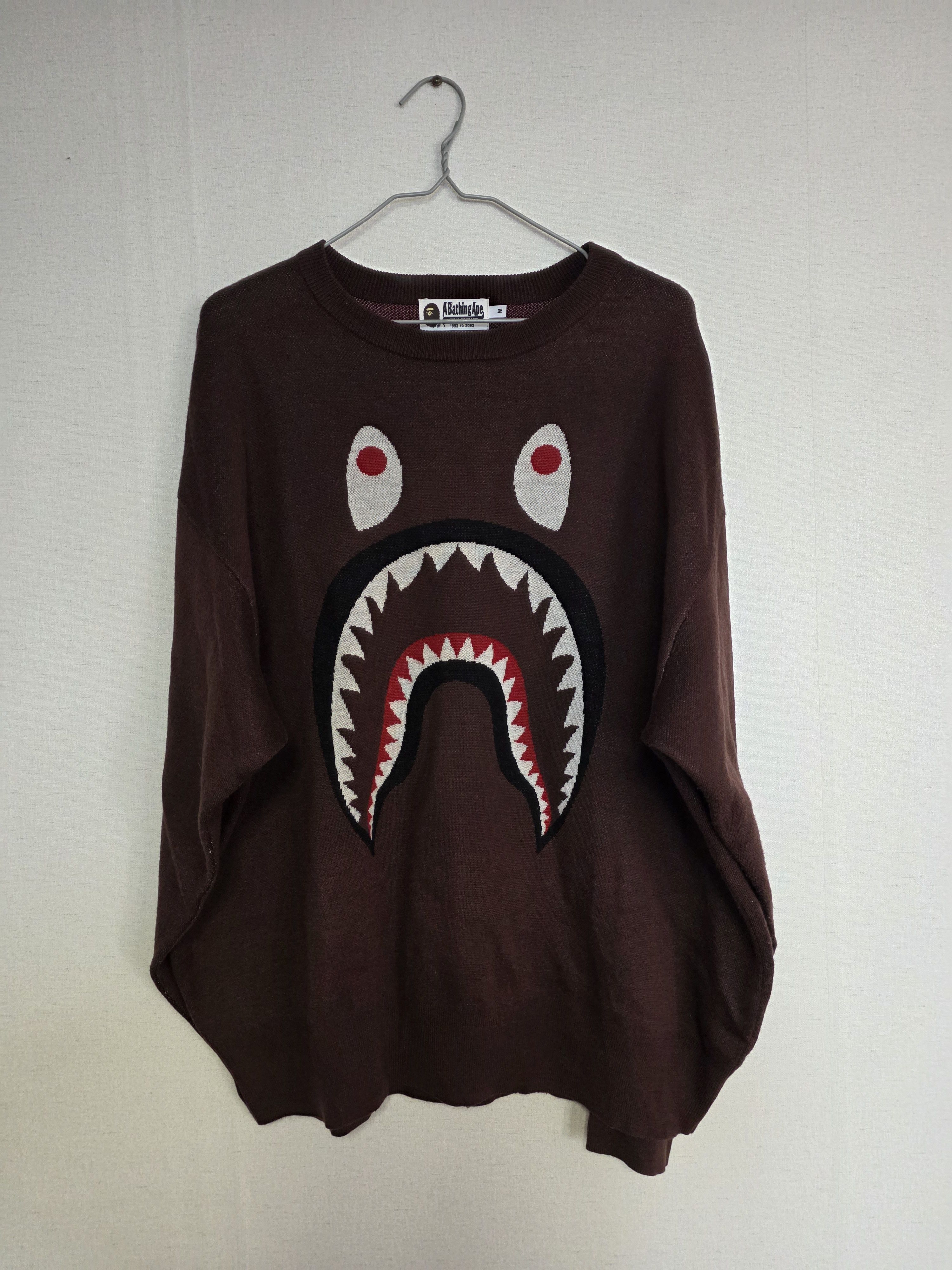 Bape BAPE Oversized Shark Jacquard Knit Sweater (Rare Size) Size US M / EU 48-50 / 2 - 1 Thumbnail