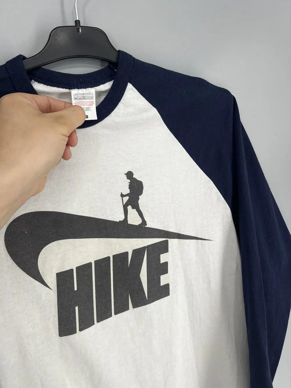 Vintage Vintage 90s "Nike" Hike T-Shirt Big Tag Size US M / EU 48-50 / 2 - 8 Thumbnail