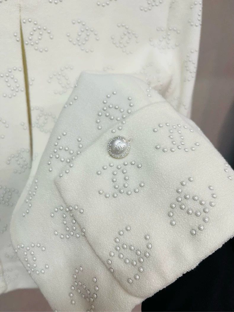 Chanel Chanel 23c Monte Carlo white beaded jacket 2504-Nextarrow Size XXS / US 00 / IT 34 - 6 Thumbnail
