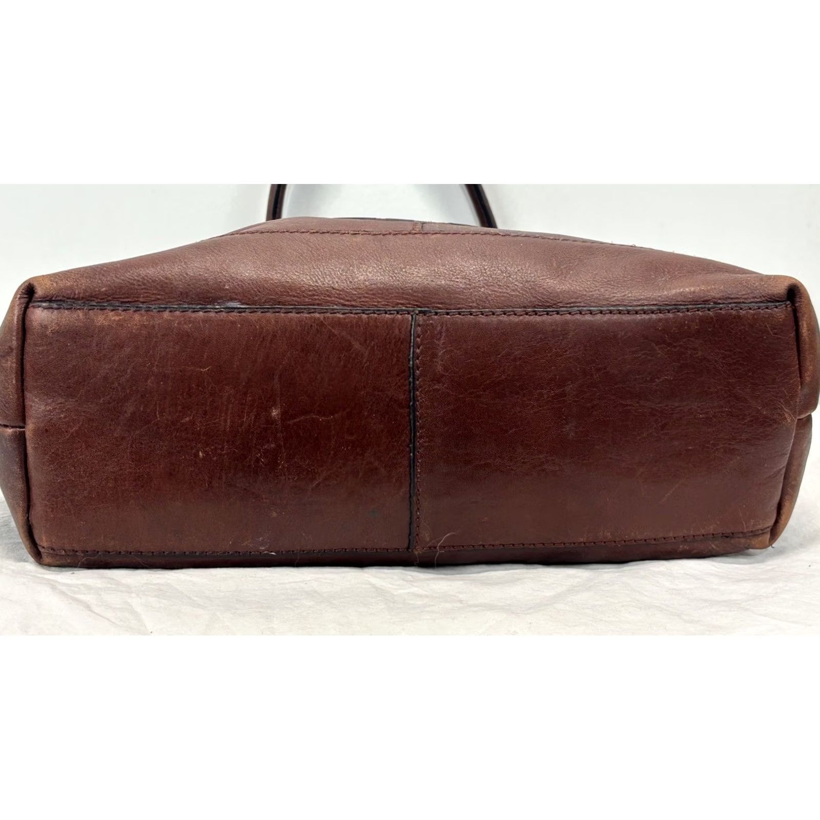 Vintage VINTAGE Pelle Studio Burgundy Leather Shoulder Bag Purse Oxblood Read Women Medium Leather Shopper/Shoulder Bag 13x12x4.5in Womens Size ONE SIZE - 7 Thumbnail