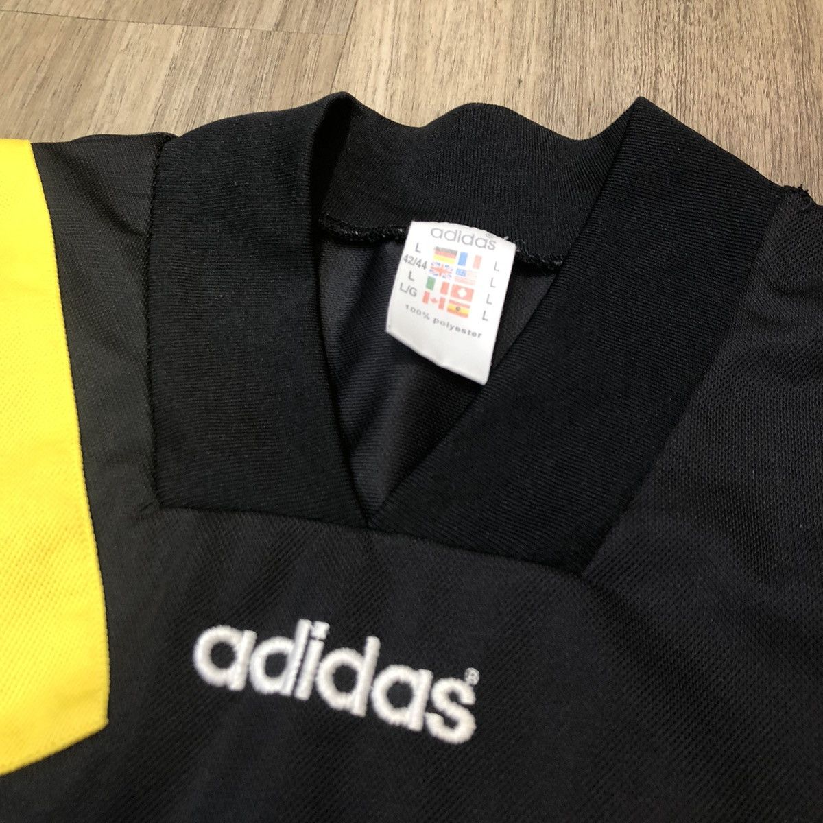 Adidas Adidas 1992 classic template jersey Size US L / EU 52-54 / 3 - 4 Thumbnail