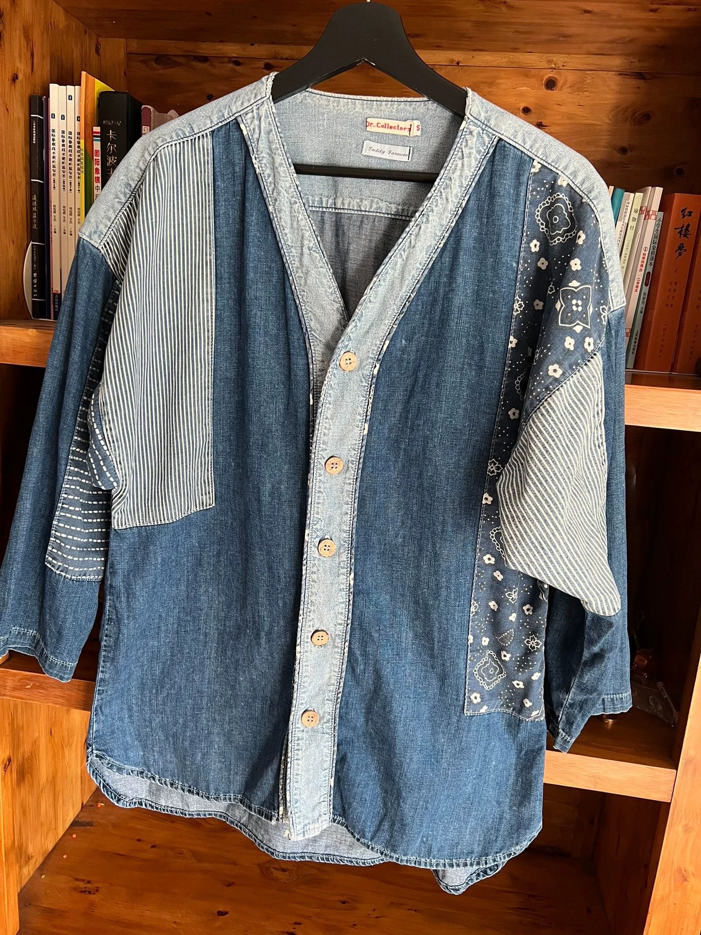 Wtaps Dr. Collectors USA Patch Indigo Distressed 9Sleeve Haori Size US S / EU 44-46 / 1 - 3 Thumbnail