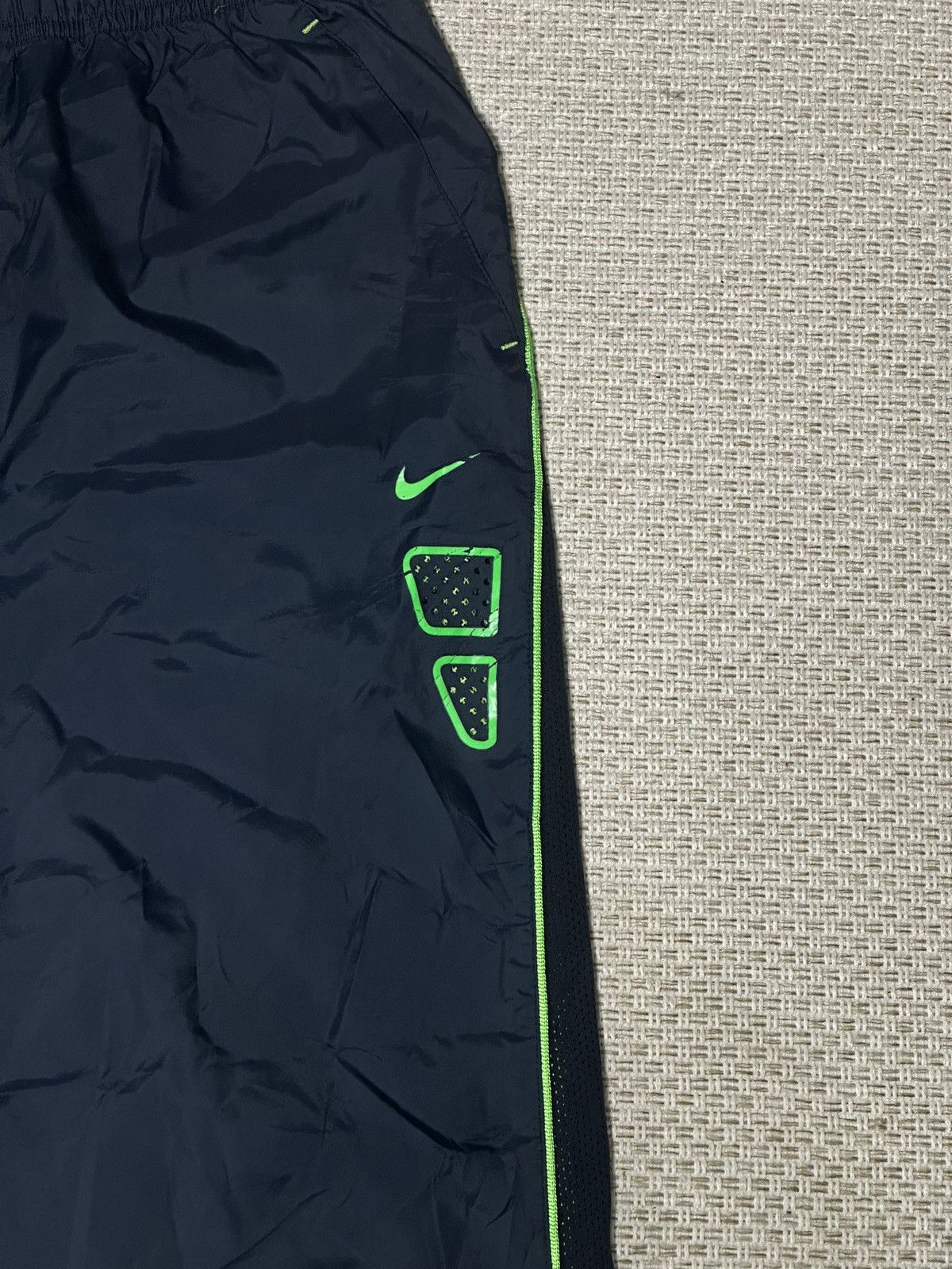 Nike 00’s NIKE AIRPOD TRACKSUIT set up Size US L / EU 52-54 / 3 - 10 Thumbnail