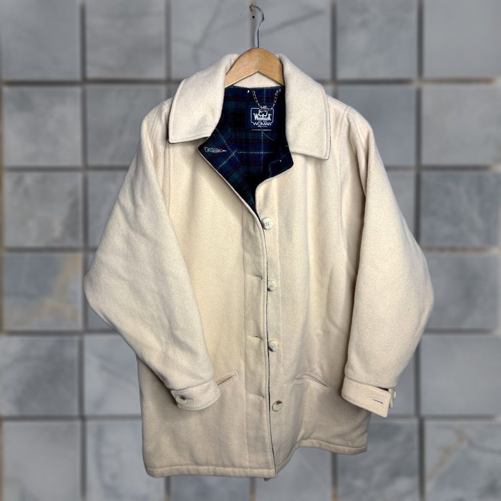 Vintage VINTAGE Woolrich Coat Womens Large Ivory Wool Lined Button Up USA 90s Overcoat Pockets Size L / US 10 / IT 46 - 1 Thumbnail