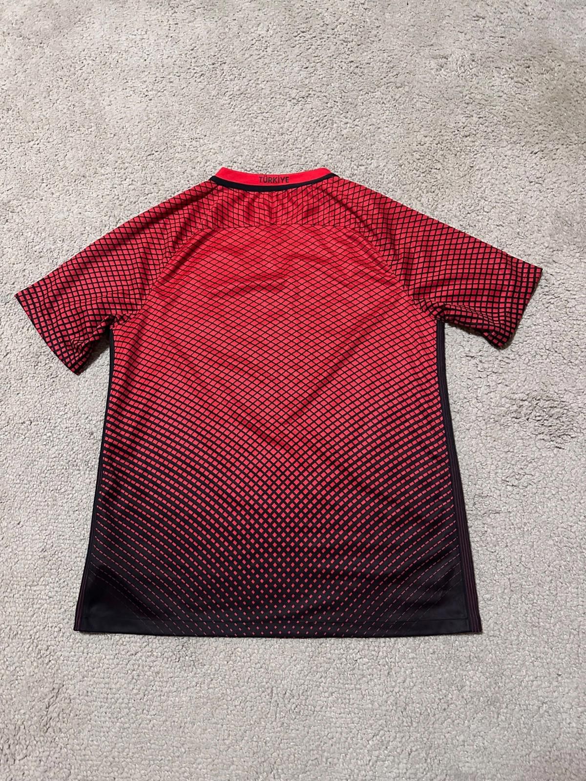 Nike Turkey 2016 2017 Home Football Shirt Soccer Jersey Nike Size US L / EU 52-54 / 3 - 8 Thumbnail