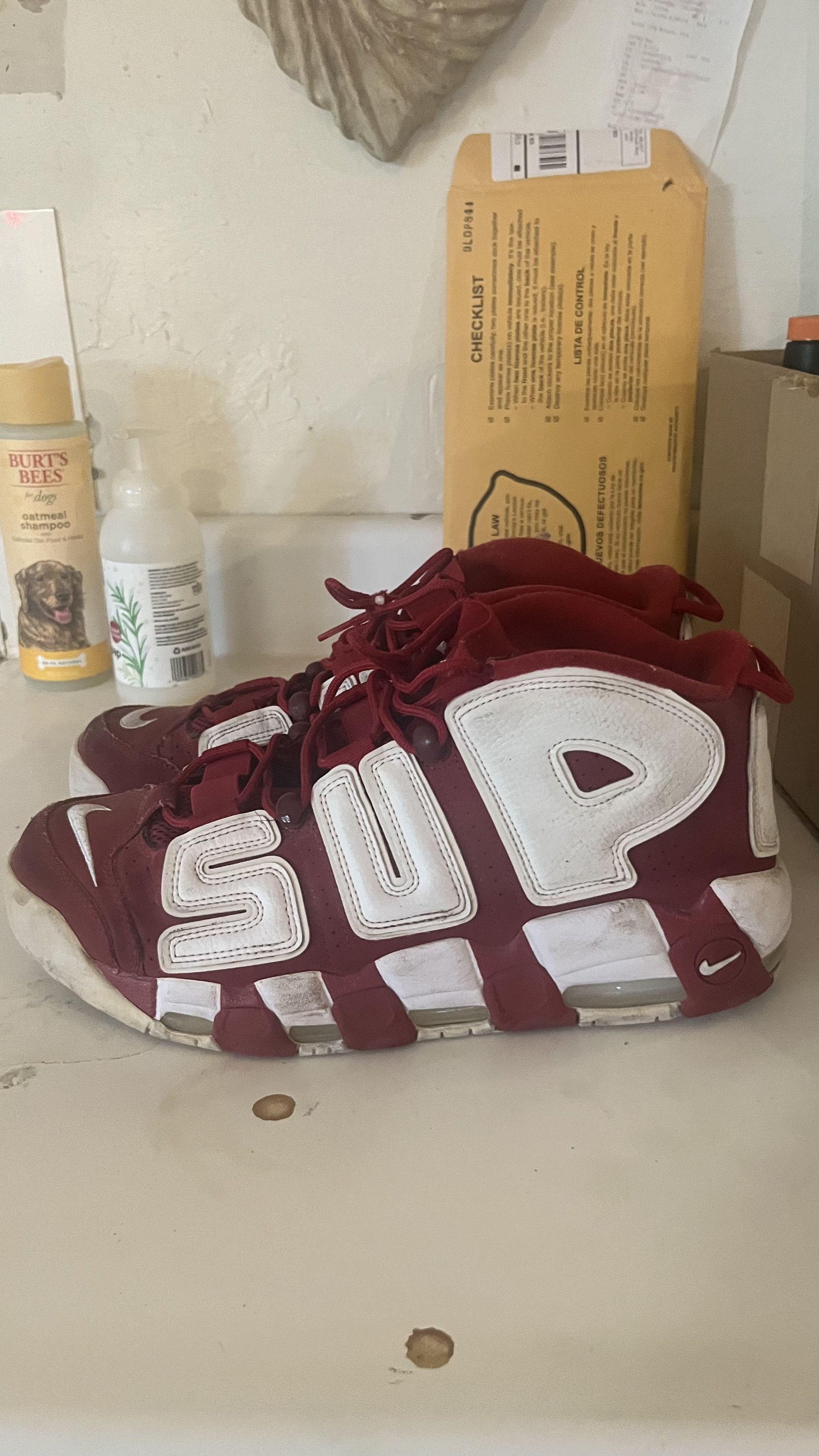 Nike supreme uptempos sale