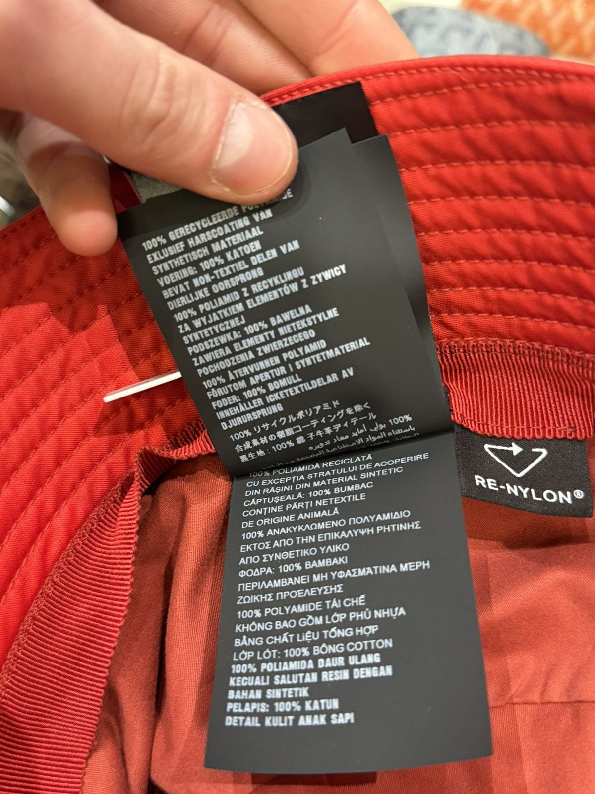 Prada Prada Nylon Bucket Hat - Red Size ONE SIZE - 11 Thumbnail