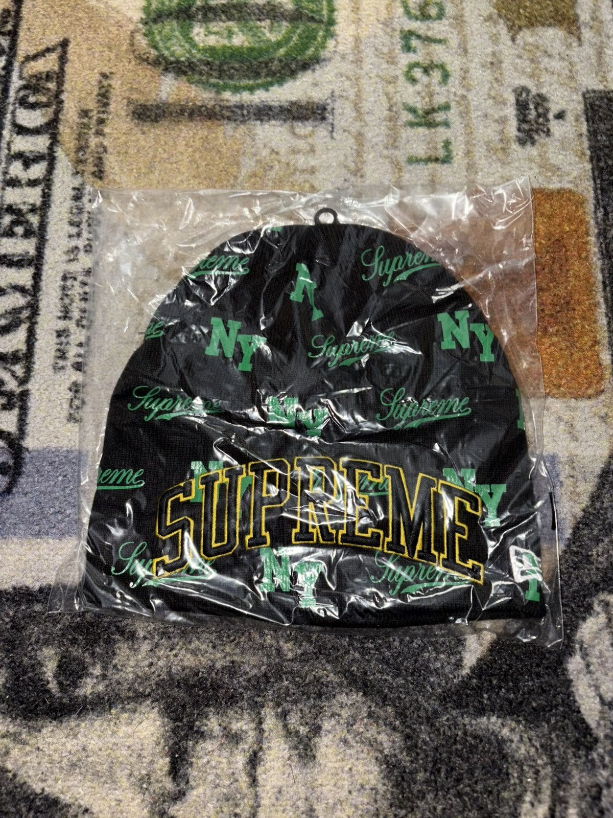 New Era × Supreme Supreme New Era Monogram Beanie Size ONE SIZE - 1 Thumbnail