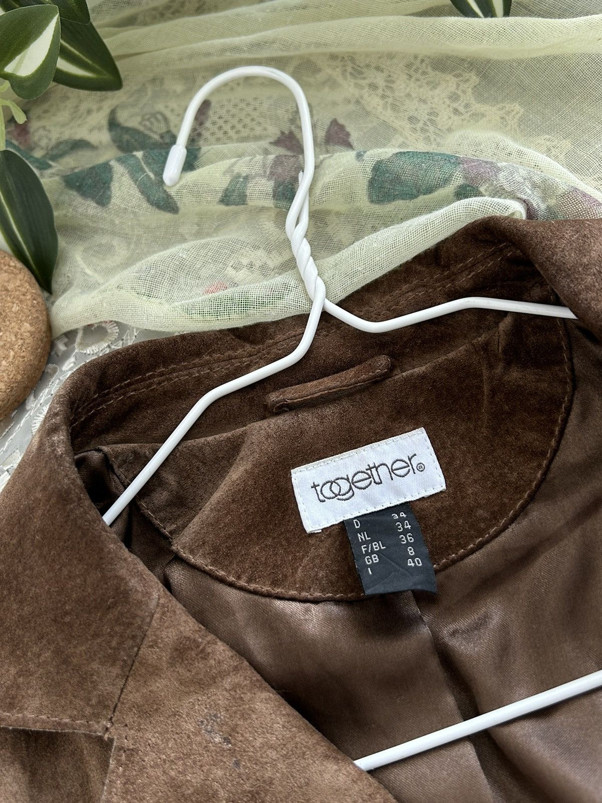 Japanese Brand × Vintage Suede Beautiful Rare Vintage Leather Jacket Brown Y2K Size S / US 4 / IT 40 - 12 Thumbnail