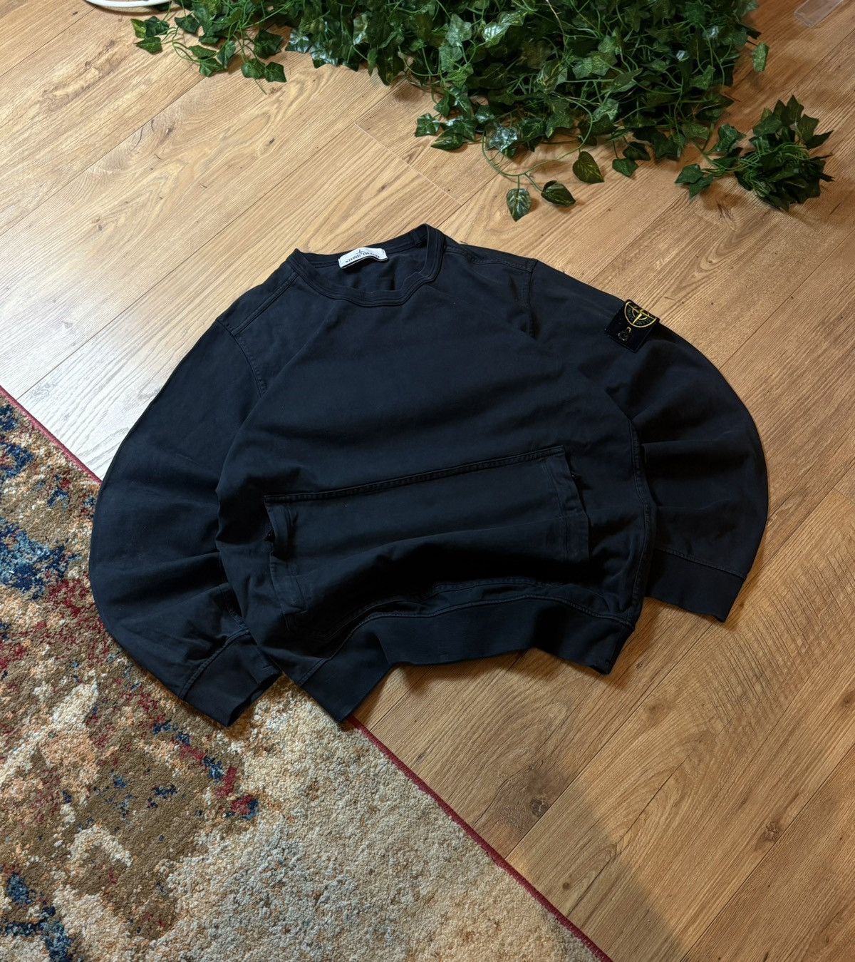 Stone Island 00s Stone Island Vintage Retro Big Pocket Faded Sweatshirt Size US S / EU 44-46 / 1 - 1 Thumbnail