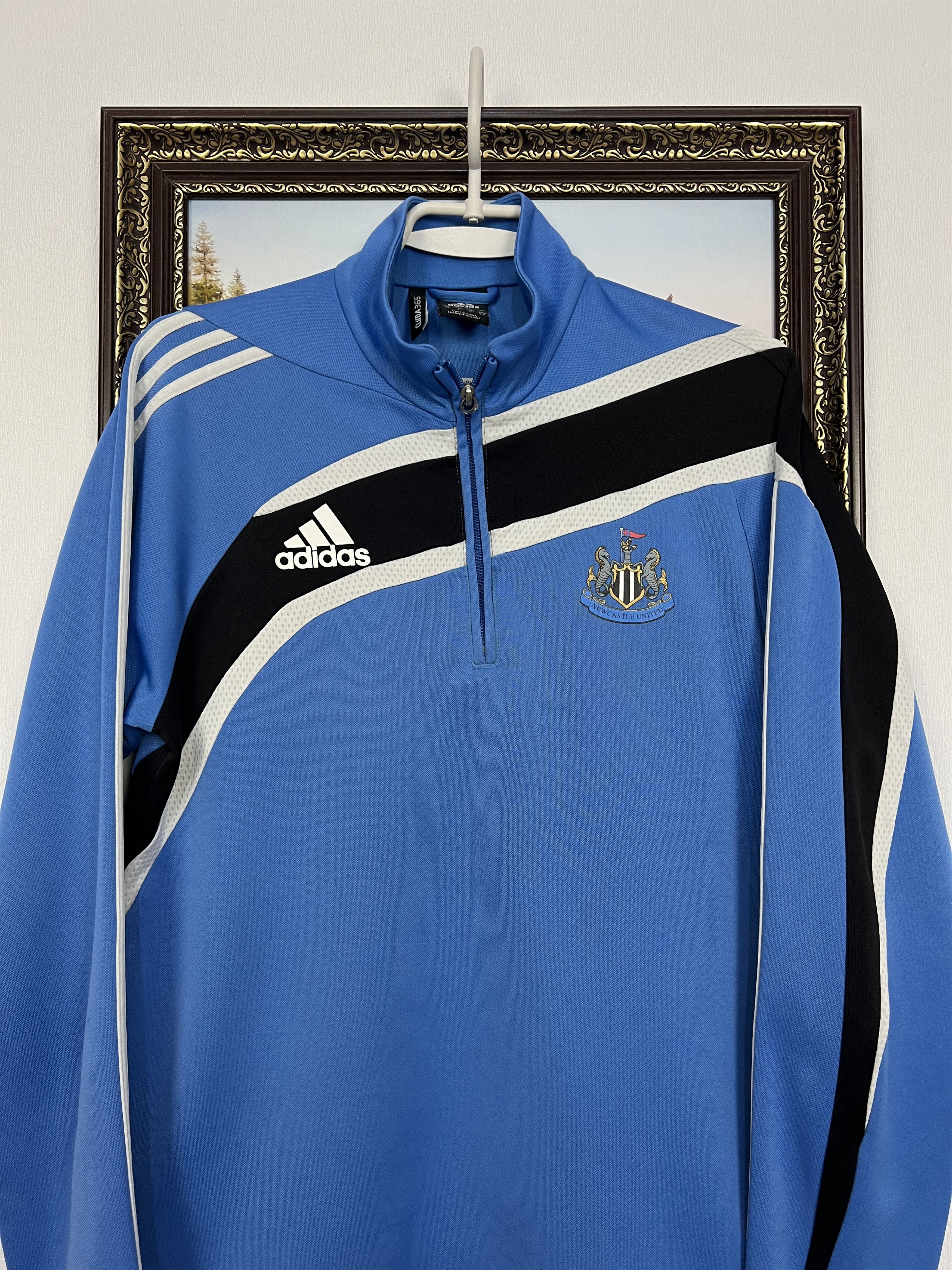 Adidas Vintage Adidas Newcastle United Football Sweatshirt Soccer Size US S / EU 44-46 / 1 - 2 Thumbnail