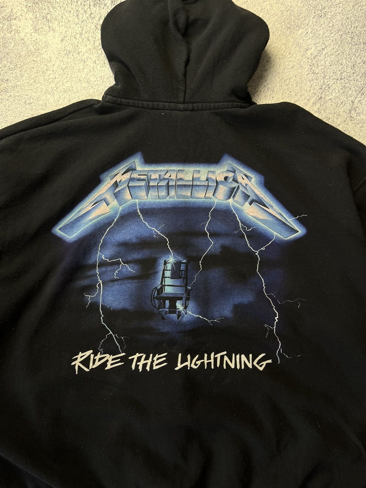 Band Tees Metallica 2017 hoodie RIDE THE LIGHTNING hooded sweatshirt Size US XXL / EU 58 / 5 - 18 Thumbnail