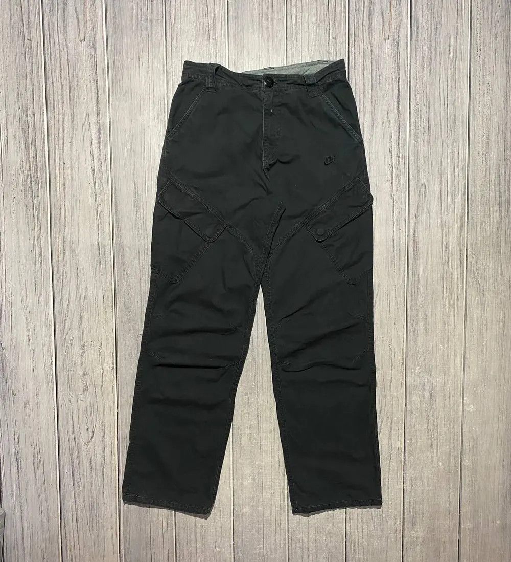 Nike Vintage Nike Cargo Pants 00s Swoosh Y2K Size US 30 / EU 46 - 1 Thumbnail