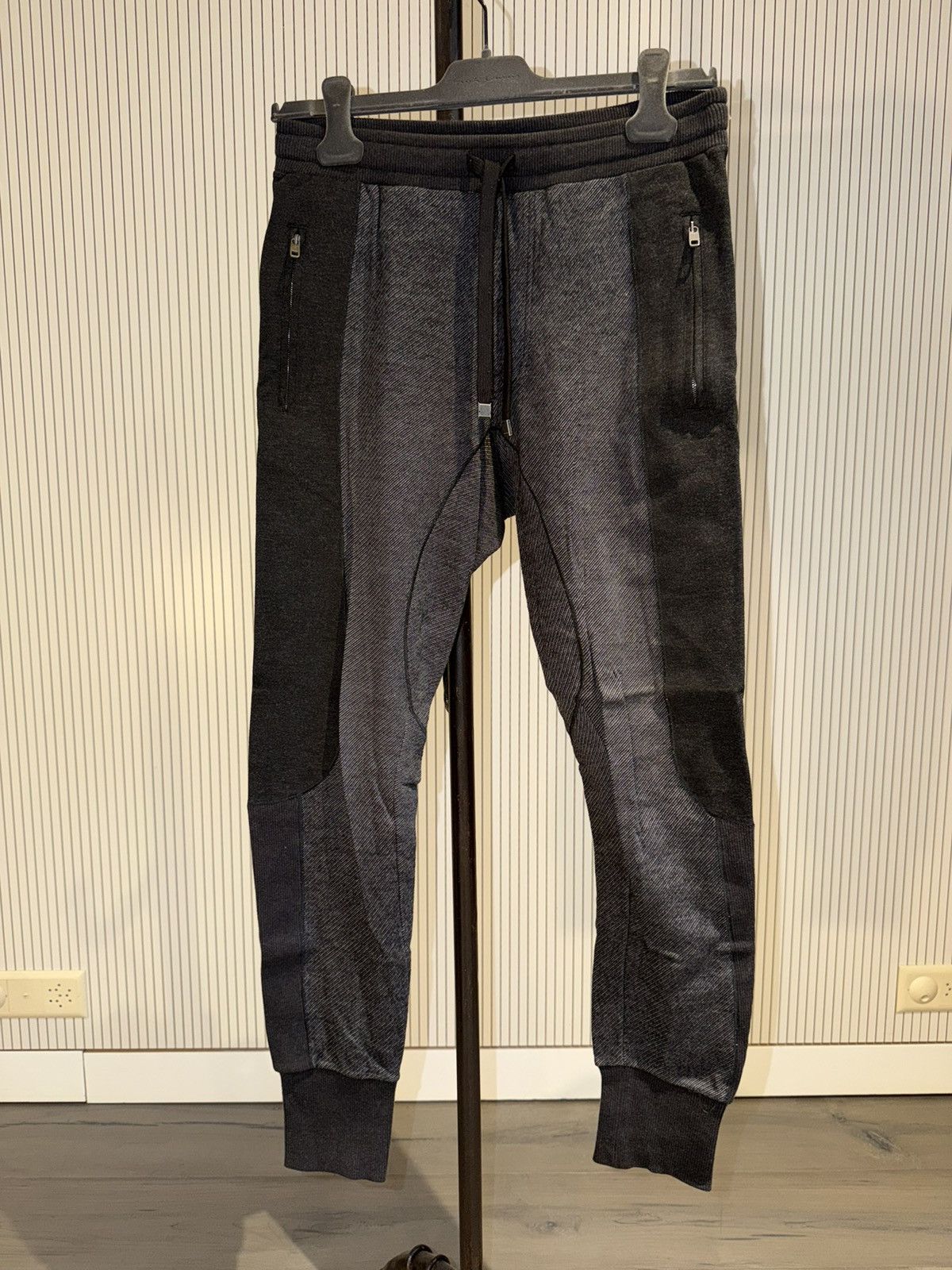 Dolce & Gabbana Dolce & Gabbana Wool Patched Joggers Size US 29 - 1 Thumbnail