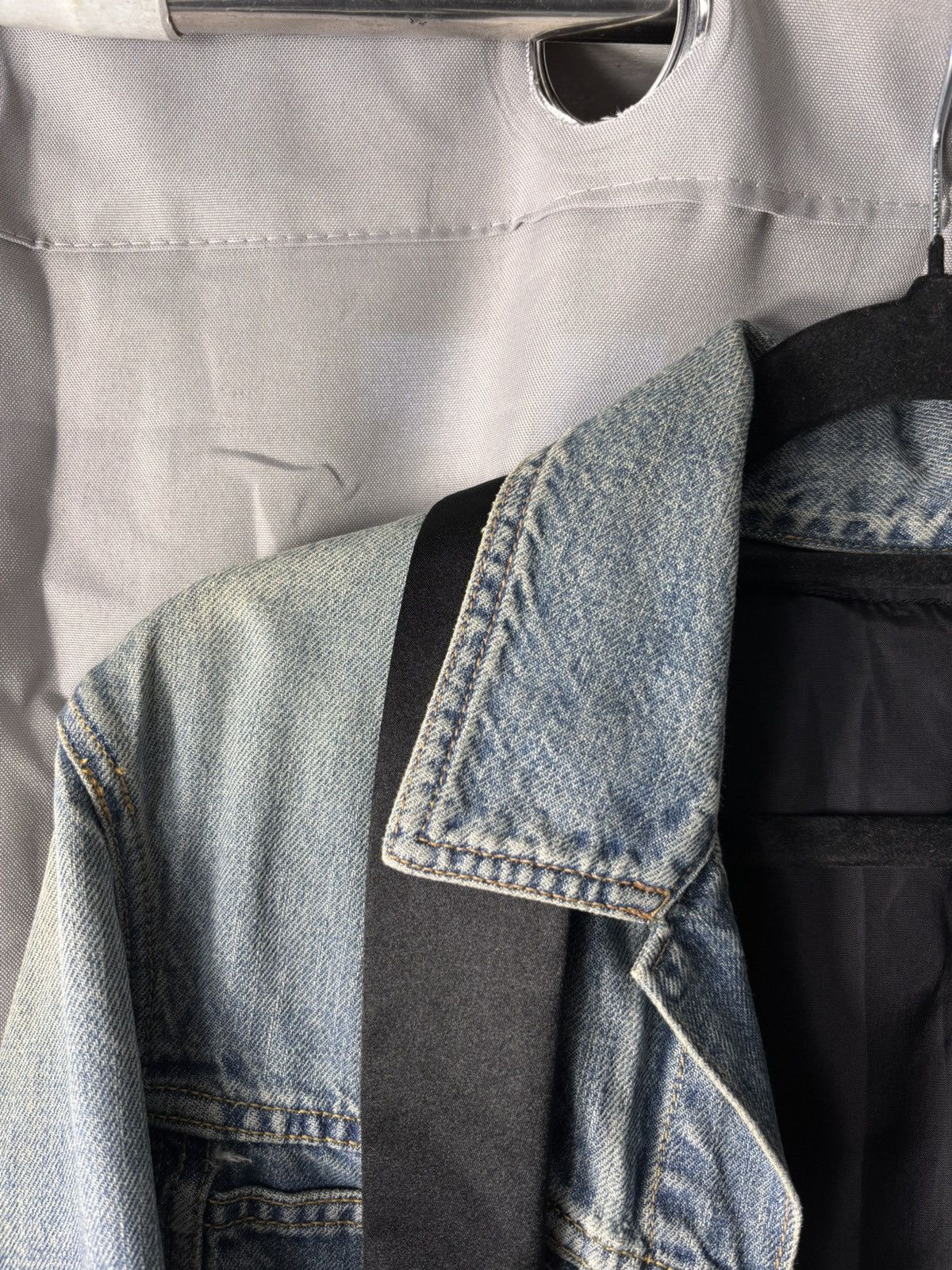 Undercover Undercover Denim Jacket with Embroidered Dagger Size US S / EU 44-46 / 1 - 19 Thumbnail