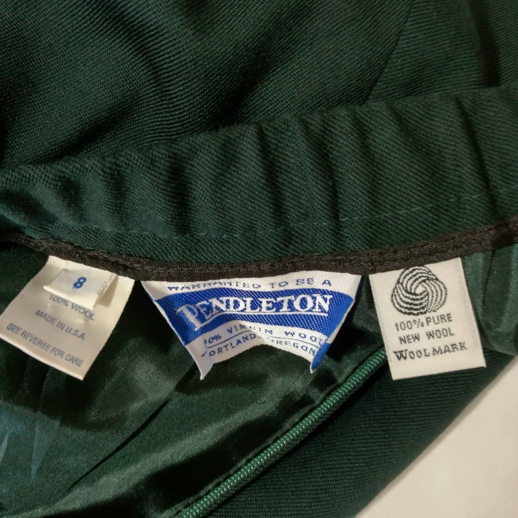 Pendleton VINTAGE Pendleton Wool Pants Size 8 Women Dress Pants Straight Pleated Lined Zip Button 25" Waist 29" Inseam Hunter Green Size 30" / US 8 / IT 44 - 5 Thumbnail