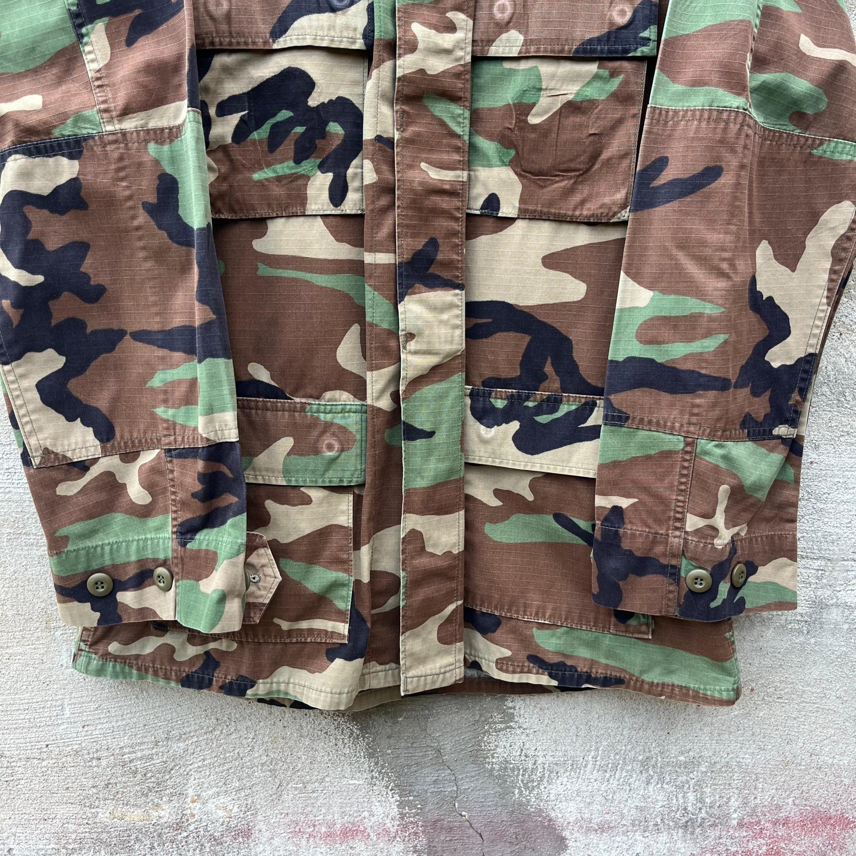 Vintage 80's US Military Woodland Ripstop Field Light Jacket Size US L / EU 52-54 / 3 - 5 Thumbnail