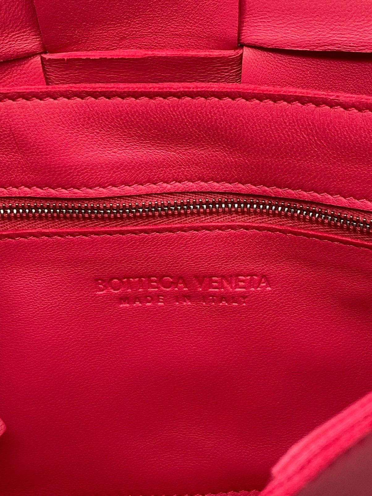 Bottega Veneta Bottega Veneta The Cassette Intreccio Leather Crossbody Bag Size ONE SIZE - 10 Thumbnail