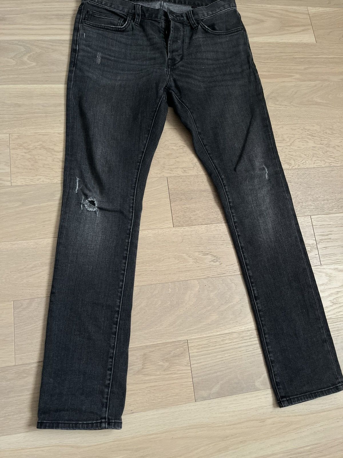 John Varvatos Wight Skinny. Size 30 Size US 30 / EU 46 - 2 Thumbnail