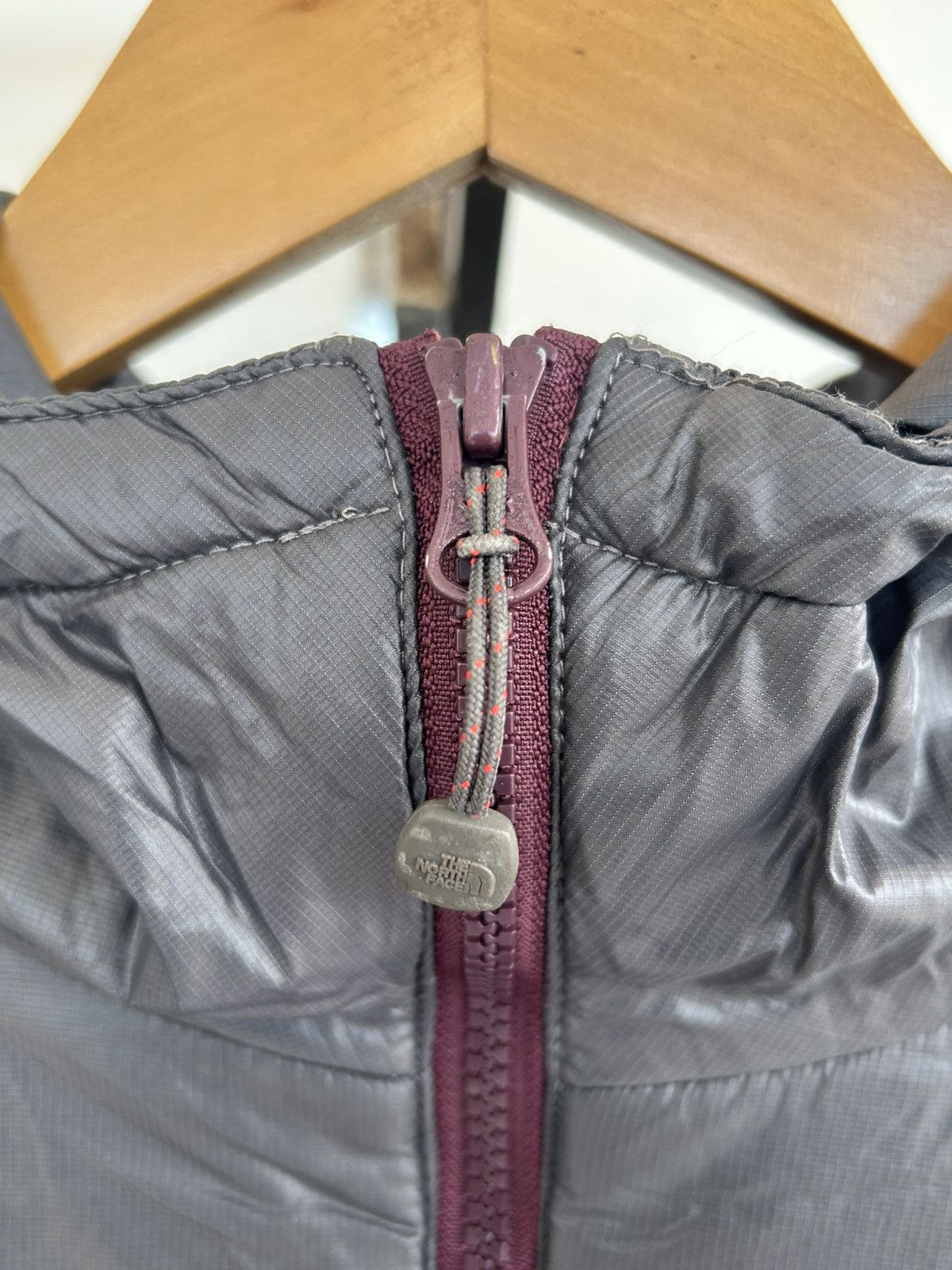 The North Face The North Face Light Jacket Vintage Size US L / EU 52-54 / 3 - 3 Thumbnail